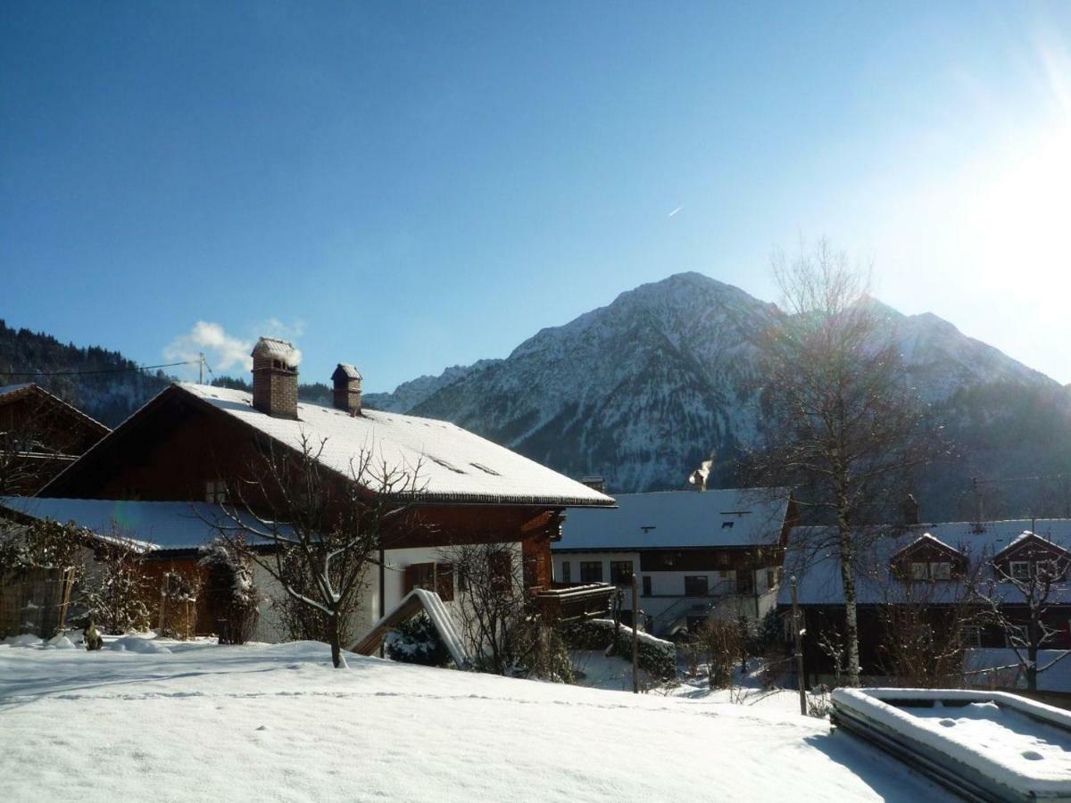 Haus Petra Und Toni Holzheu Apartment Bad Hindelang Bagian luar foto