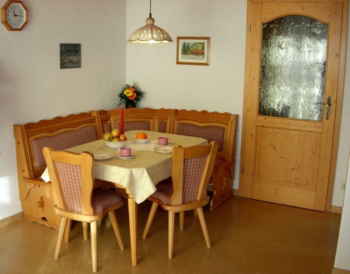 Haus Petra Und Toni Holzheu Apartment Bad Hindelang Bagian luar foto